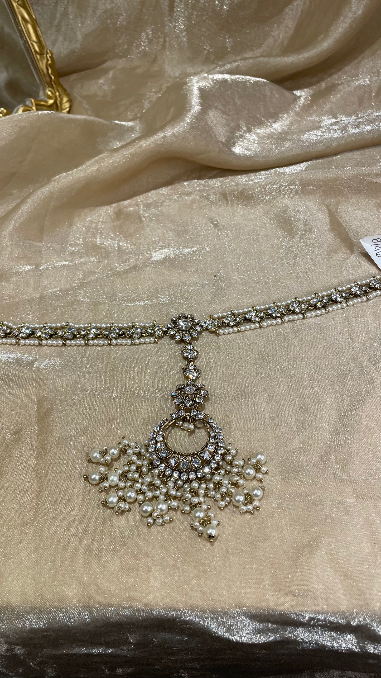 white gold matha patti