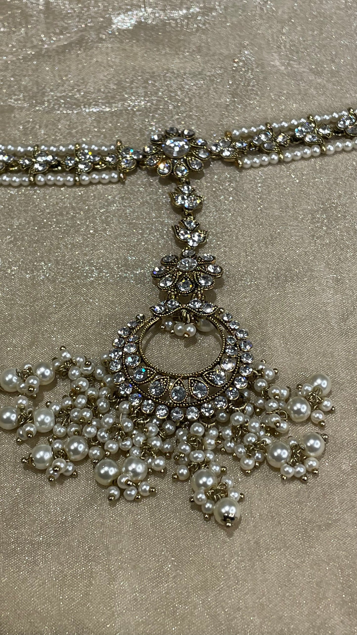 white gold matha patti