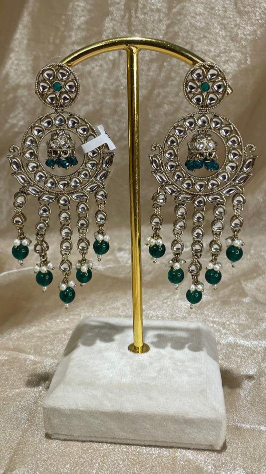 emerald green earrings