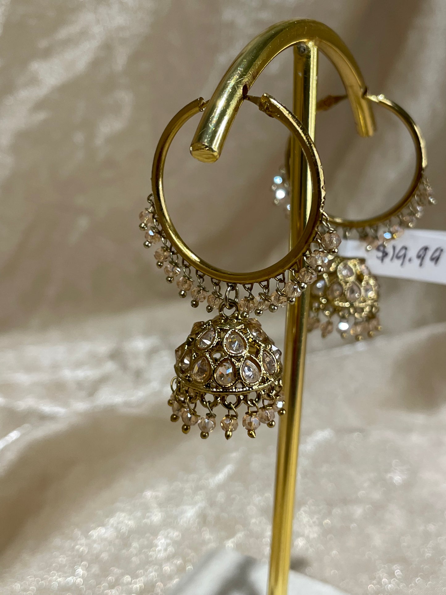 gold jhumki