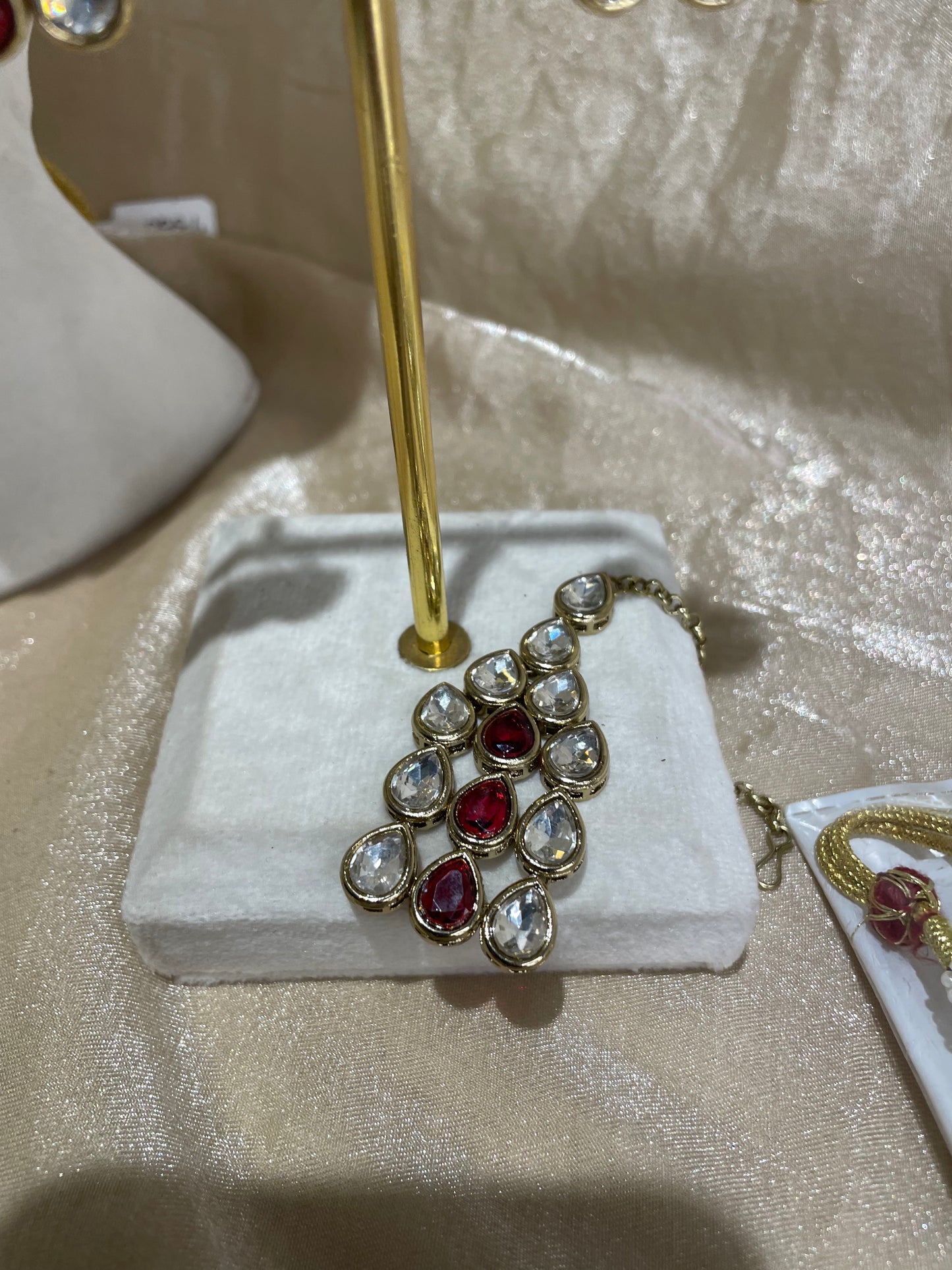 maroon long necklace set