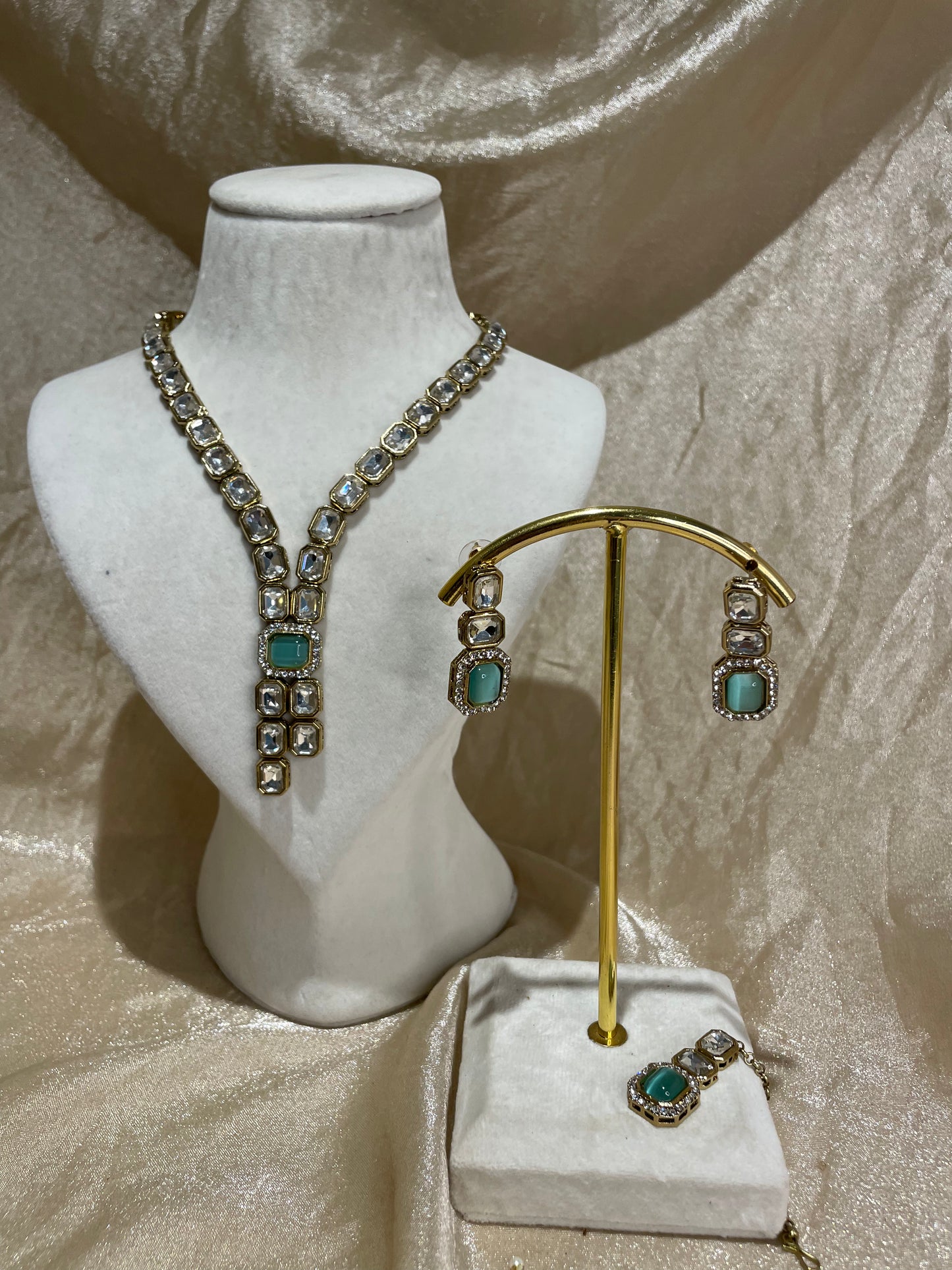 light blue necklace set