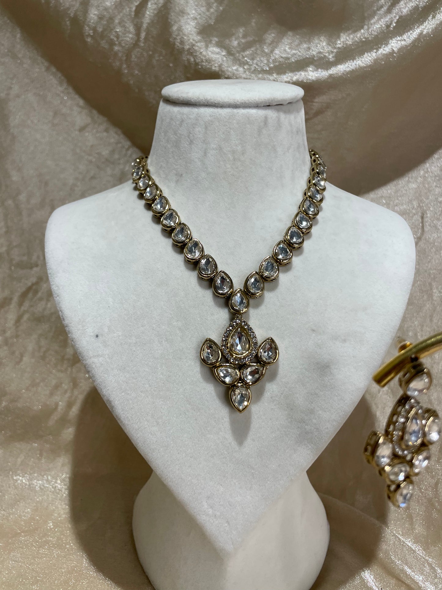 gold necklace set