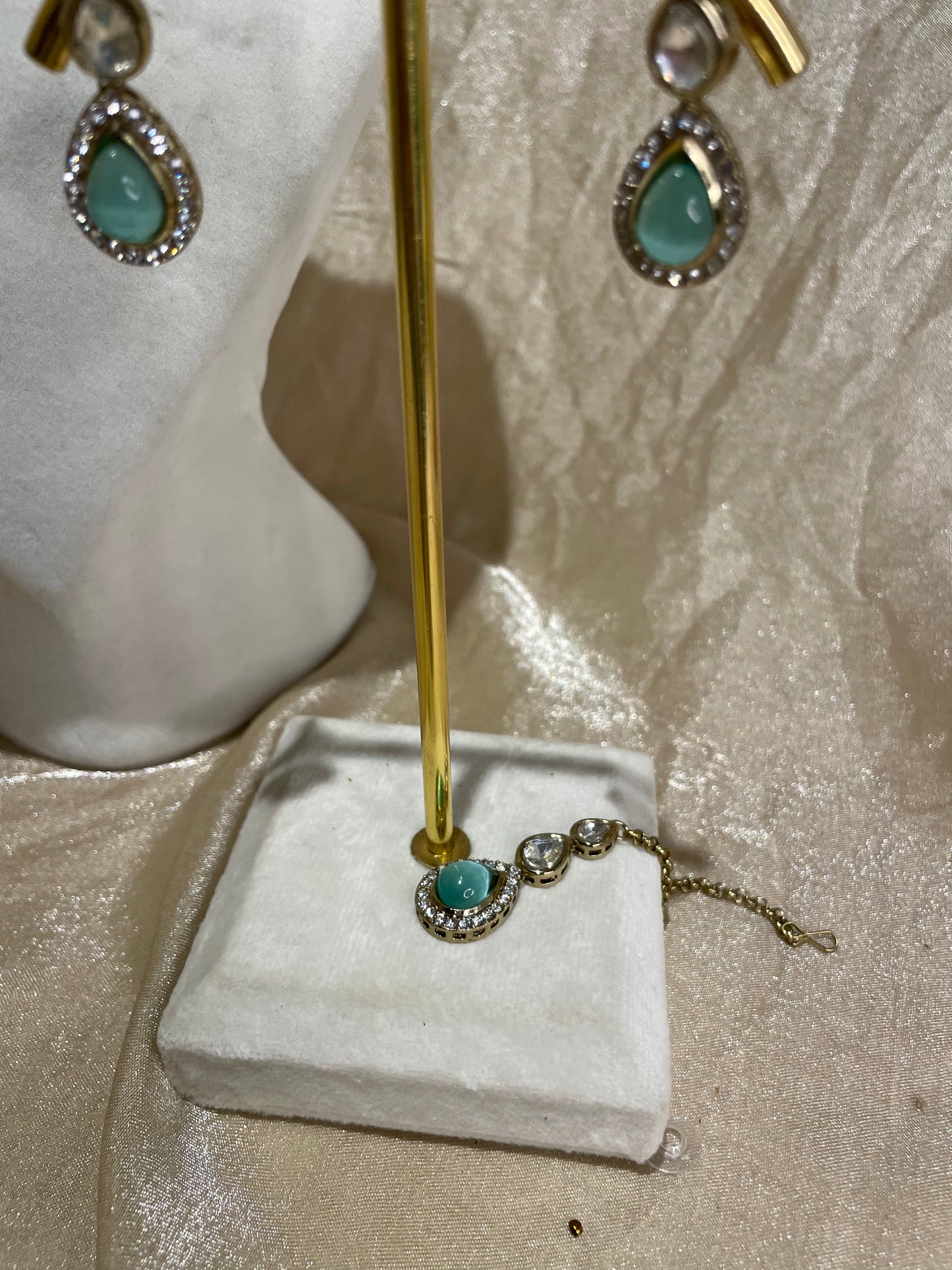 sea green necklace set