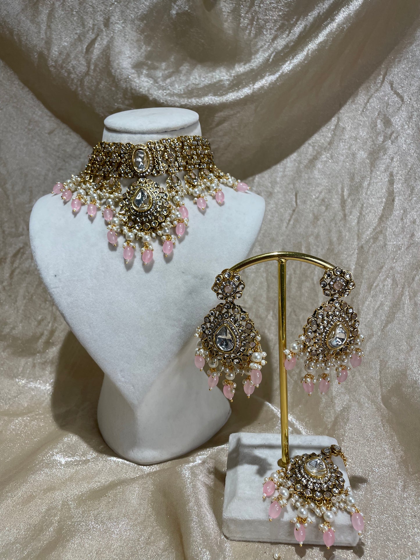baby pink choker set