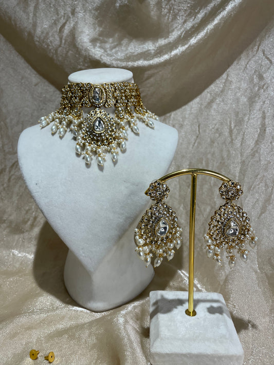 gold choker set