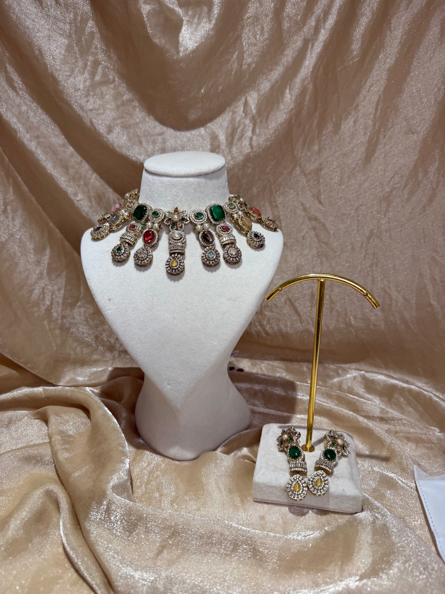 sabyasachi necklace