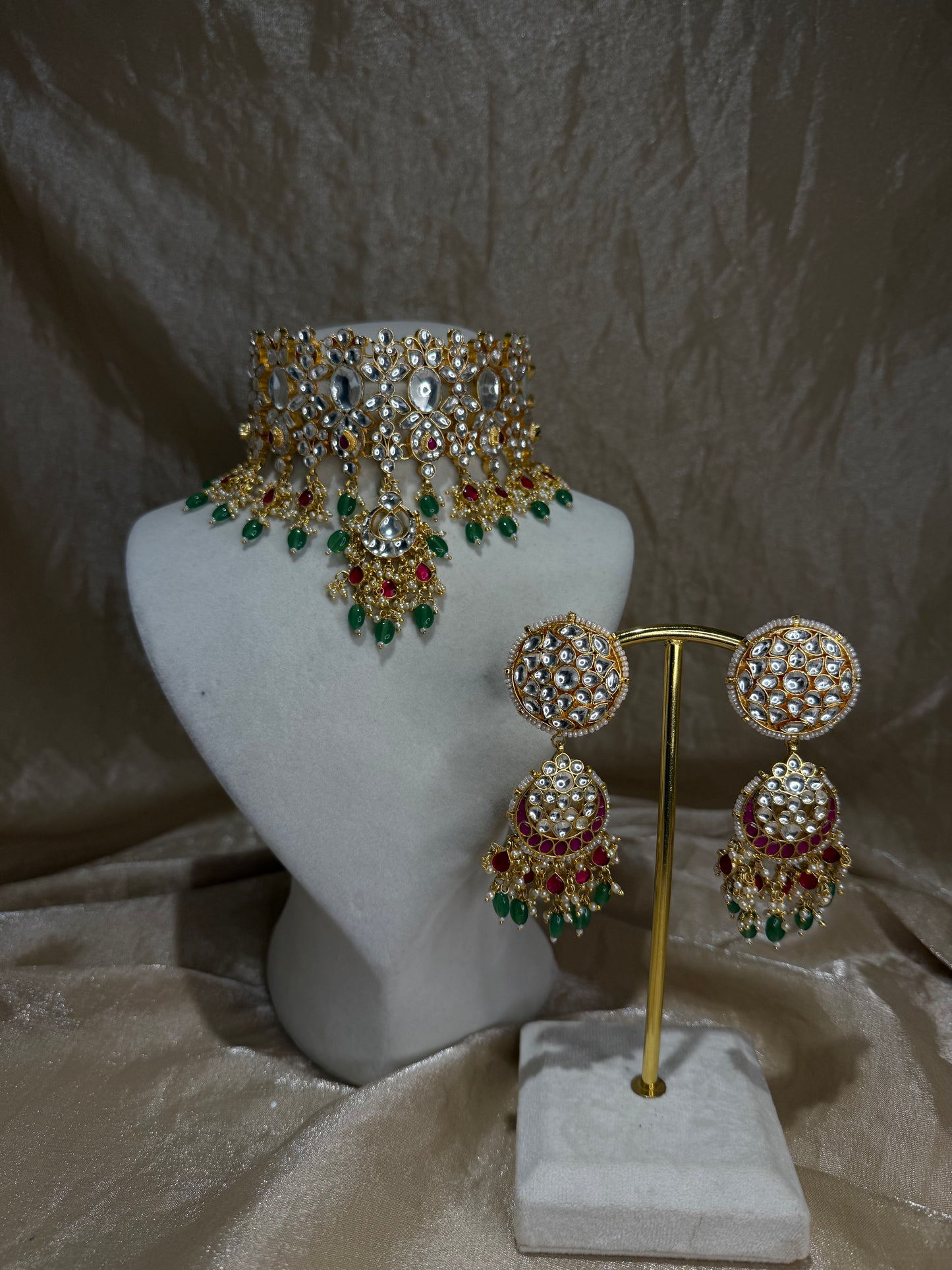 hot pink and emerald green choker set