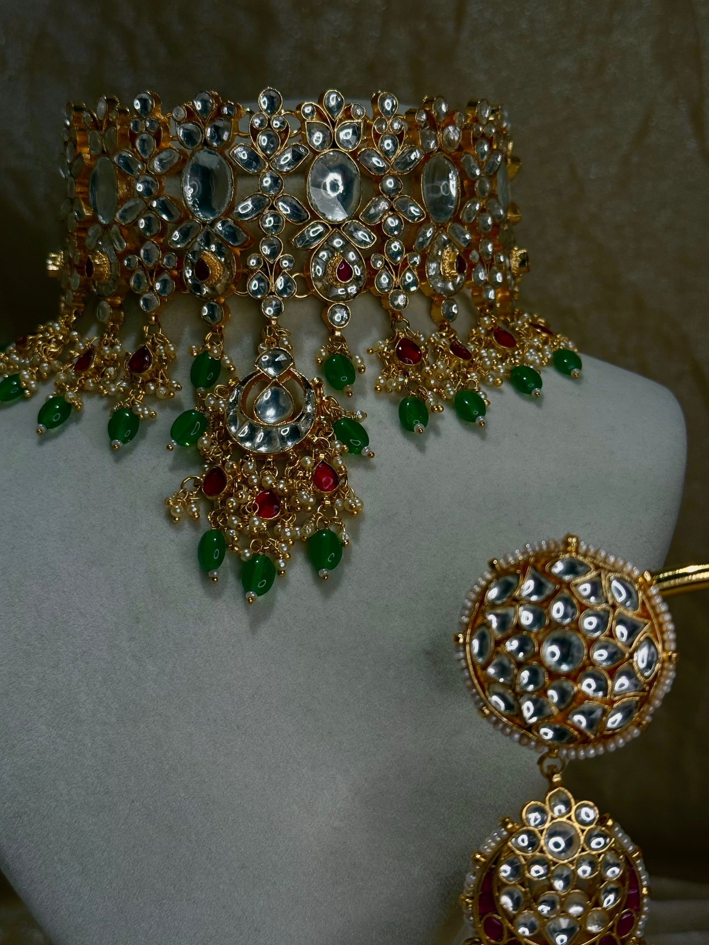 hot pink and emerald green choker set