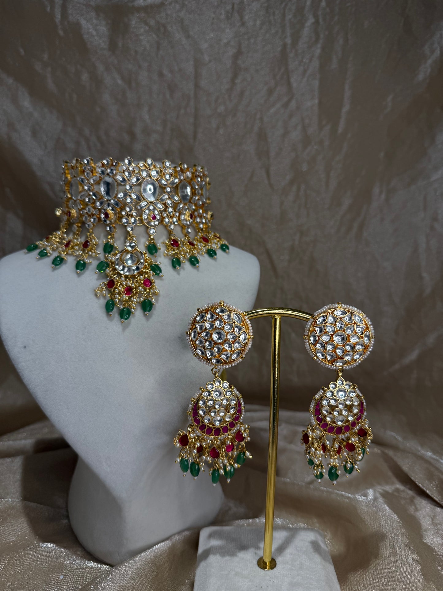 hot pink and emerald green choker set