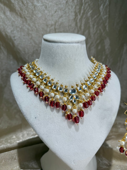 maroon necklace set