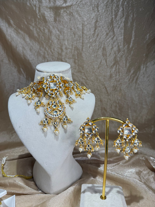 gold choker set