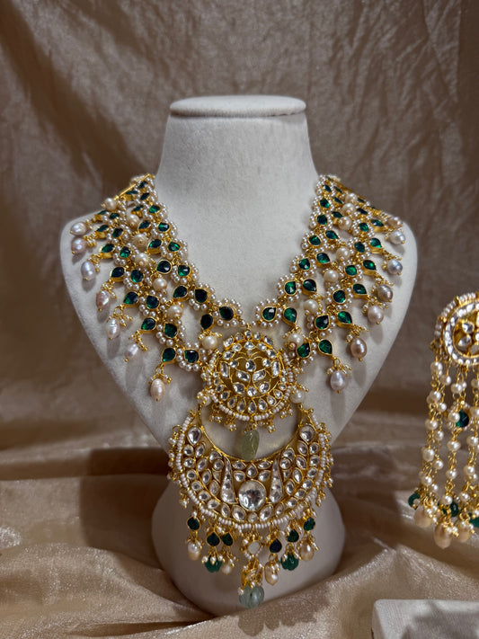 emerald green long necklace set