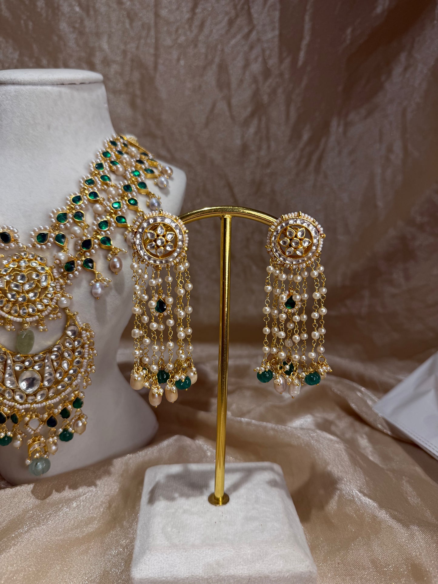 emerald green long necklace set