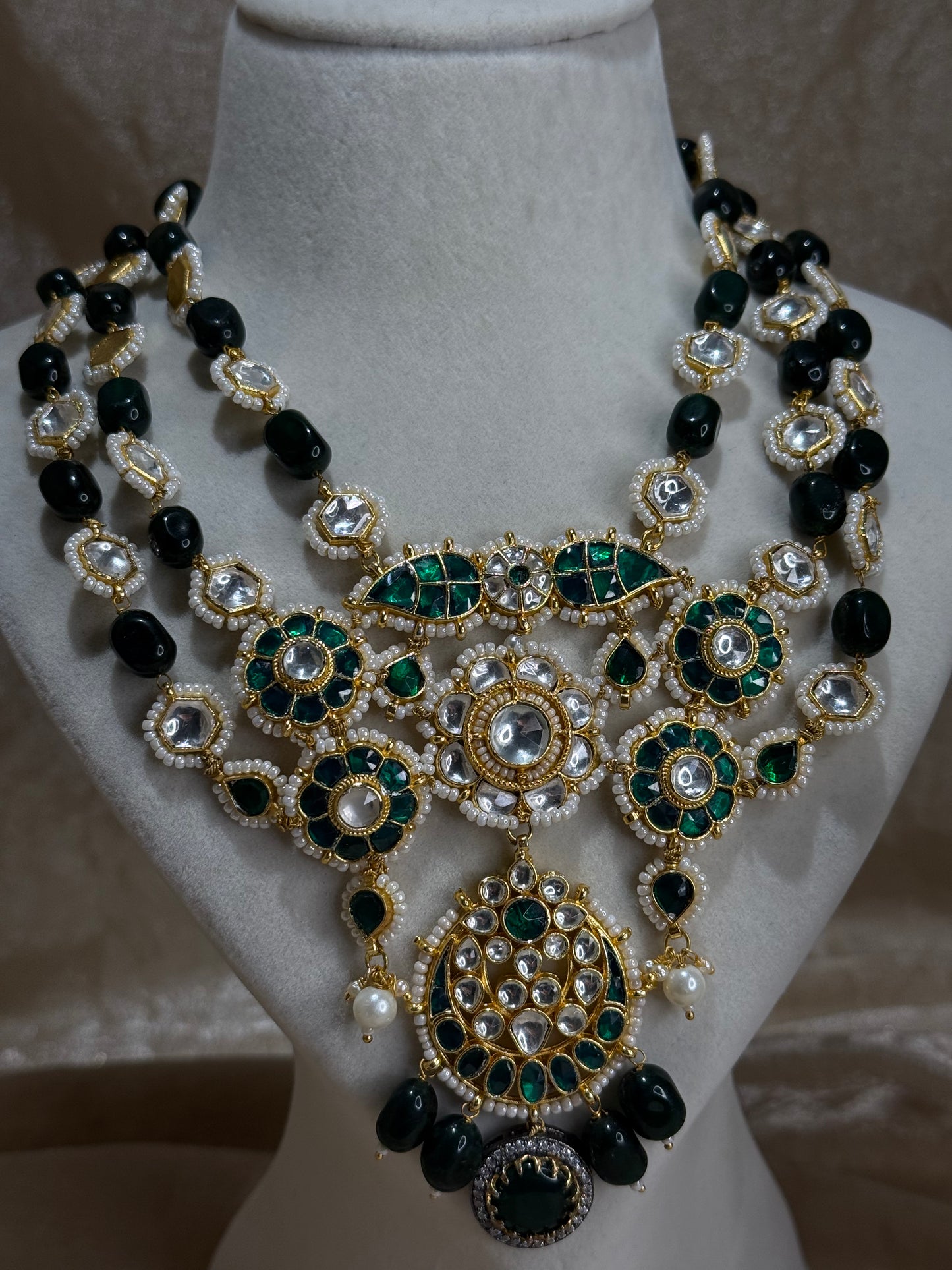 emerald green necklace set