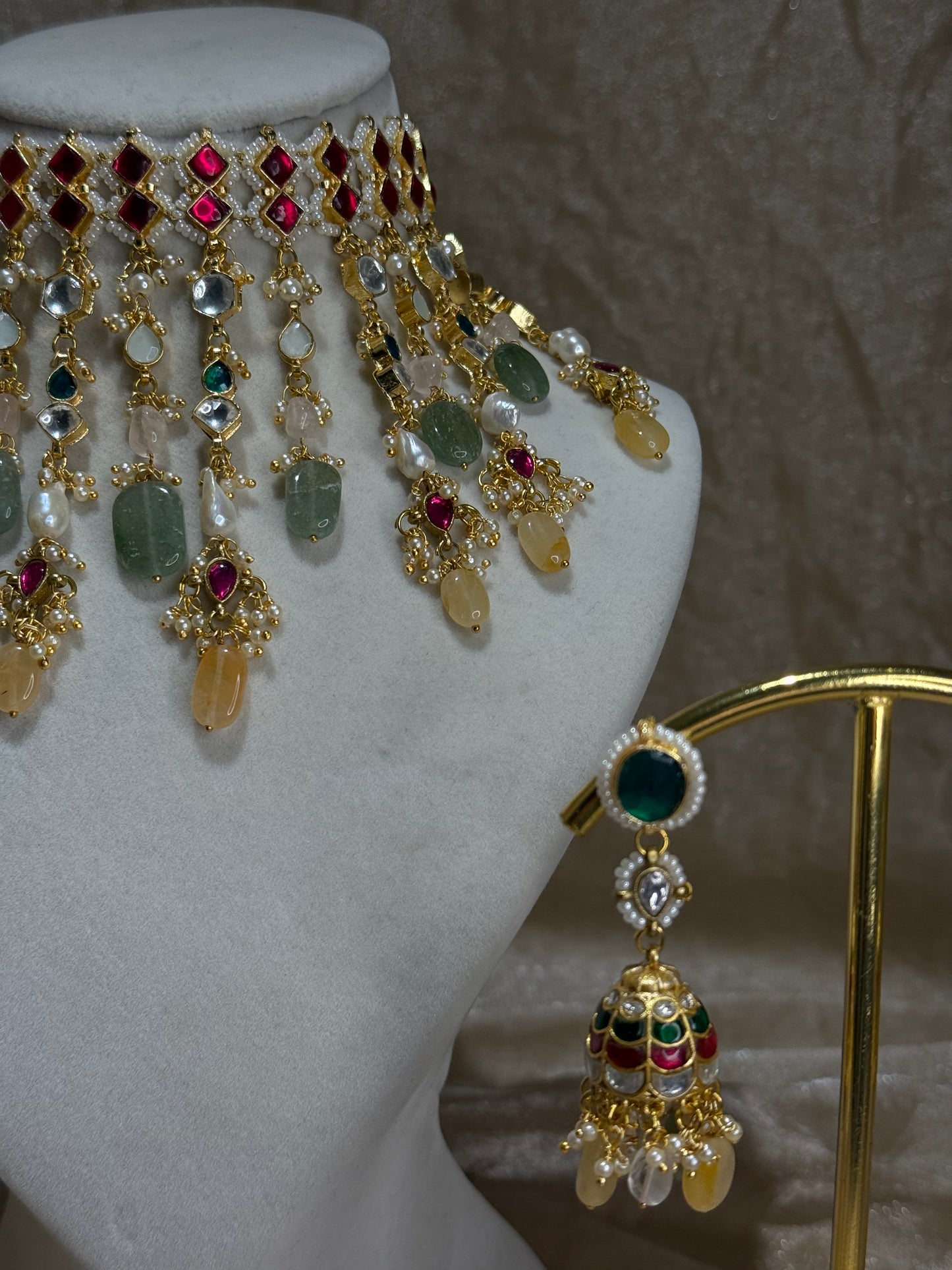 multi-colour choker set