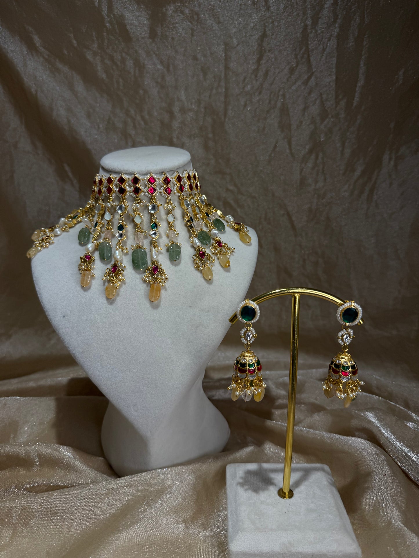 multi-colour choker set