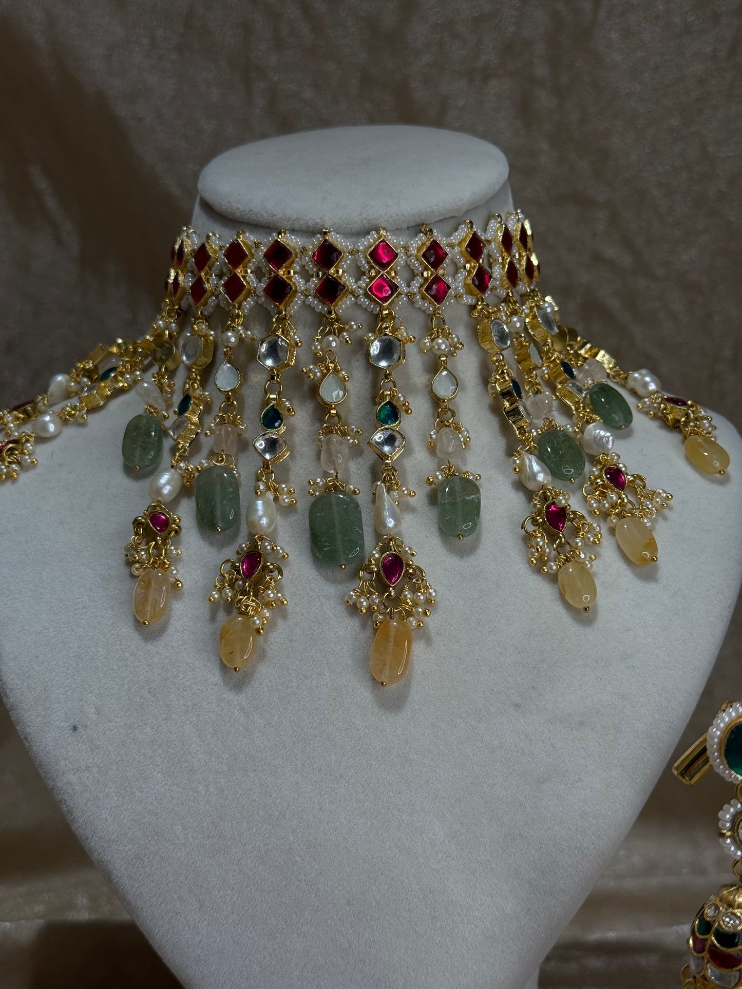 multi-colour choker set