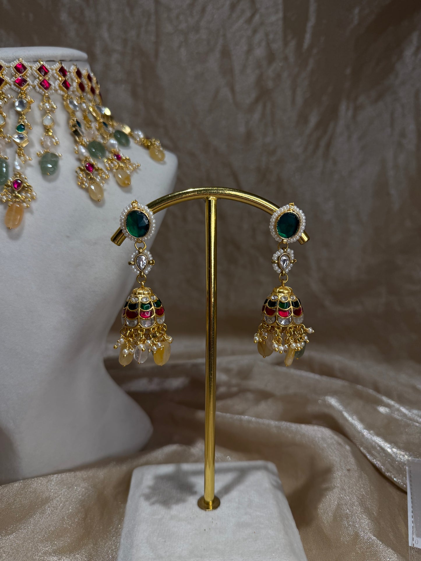 multi-colour choker set