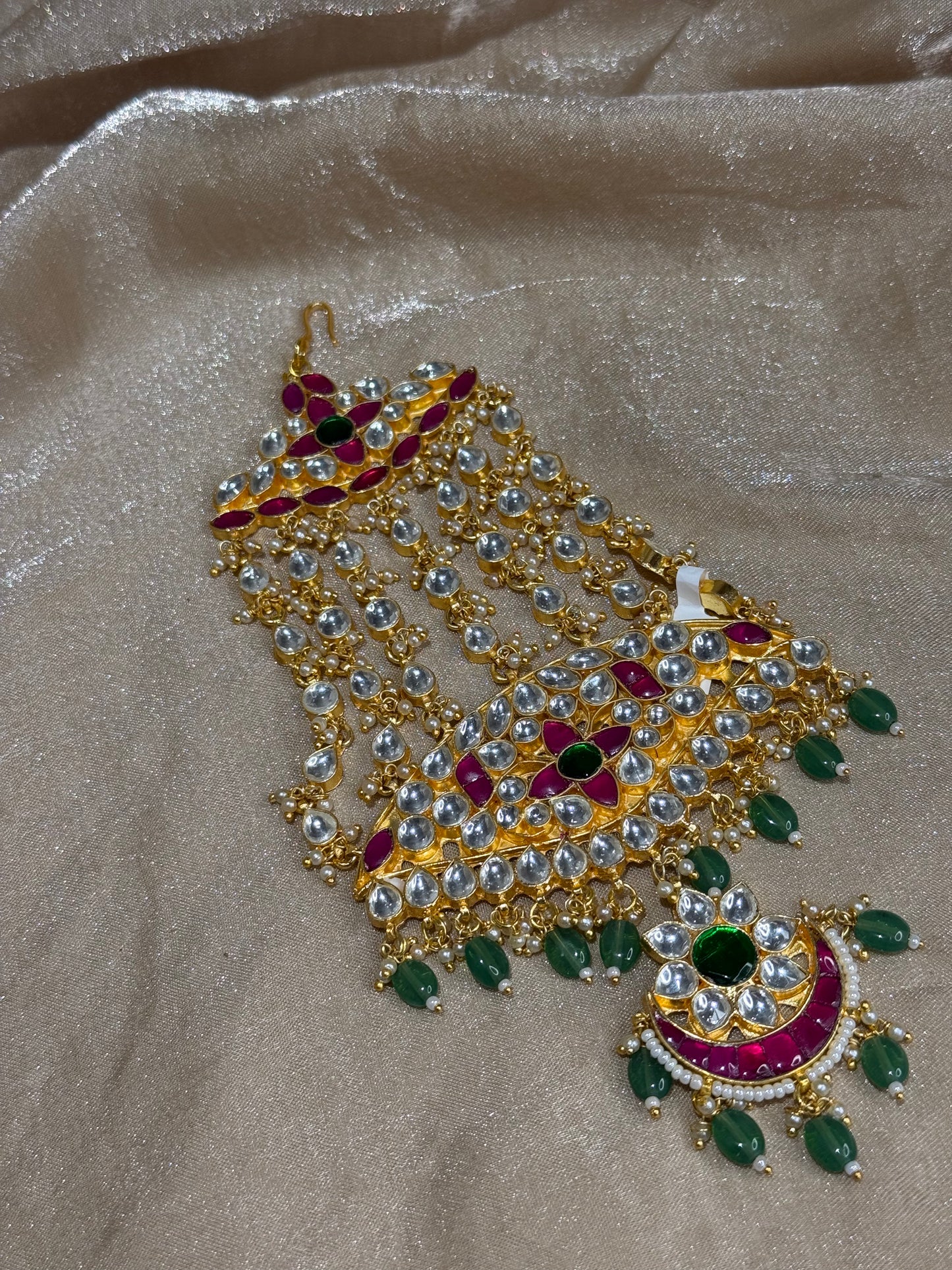 hot pink and emerald green passa