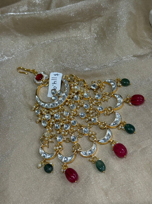 maroon and emerald green passa
