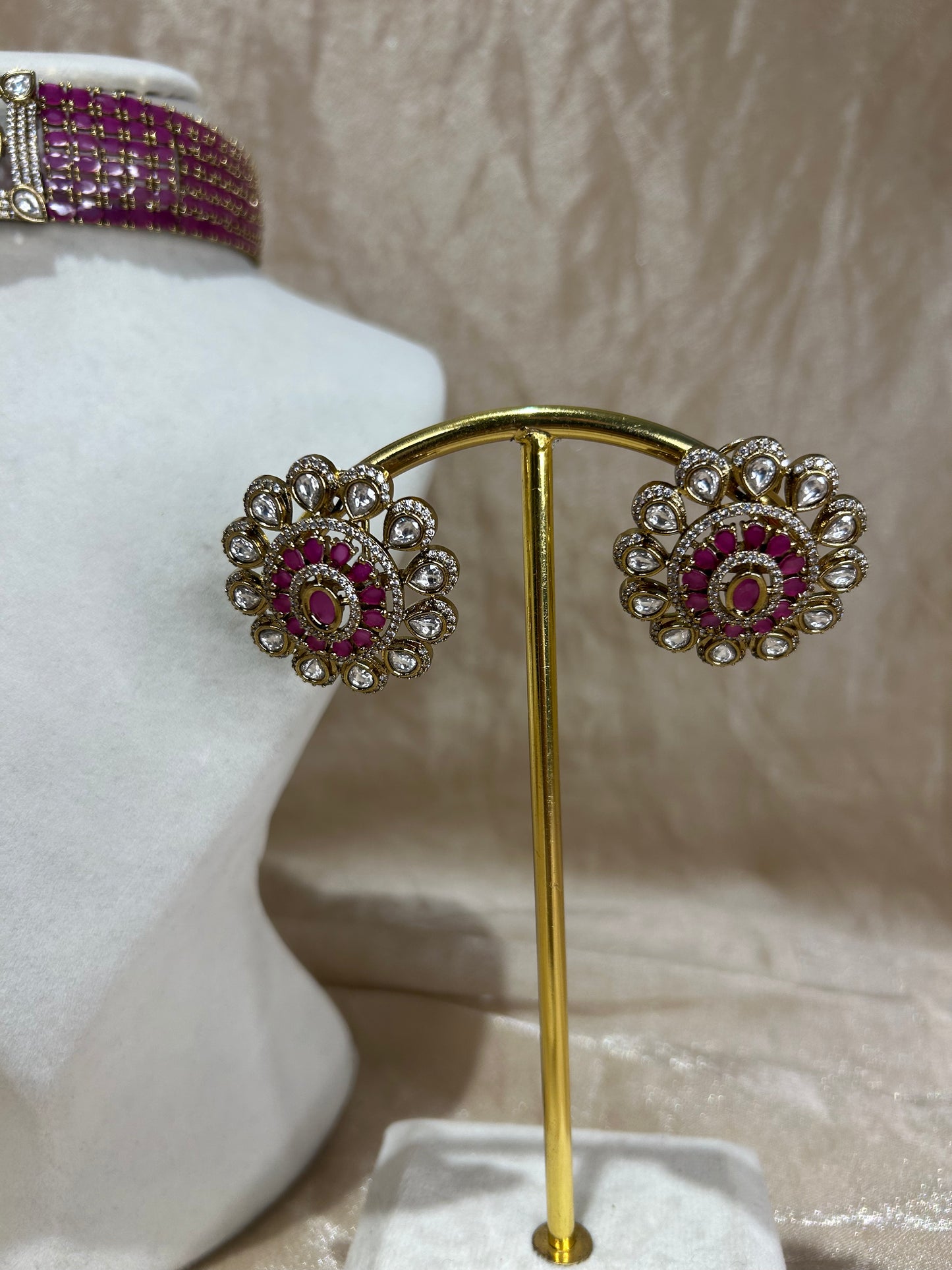hot pink choker set