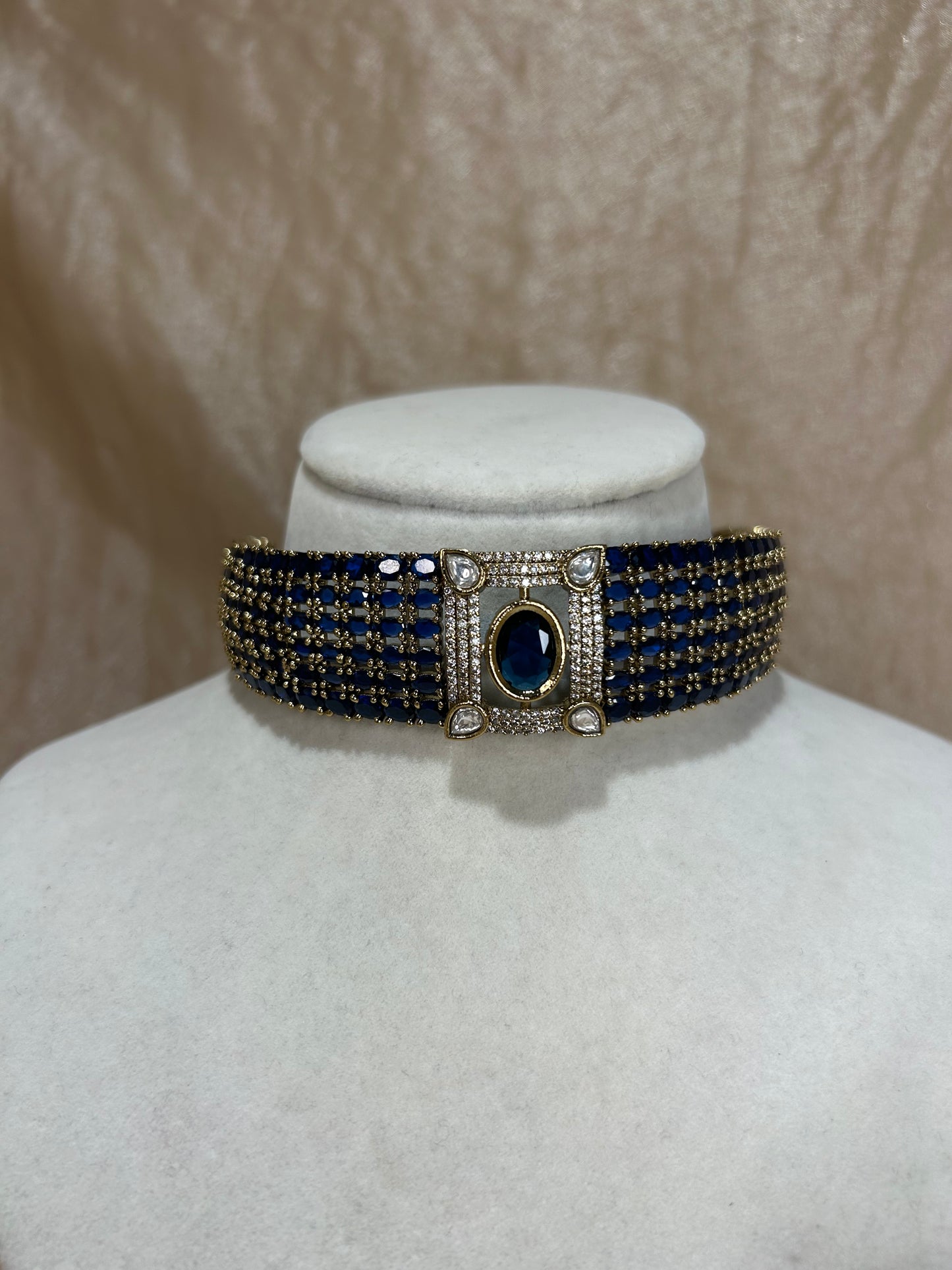 navy blue choker set
