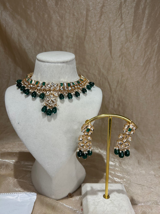 emerald green necklace set