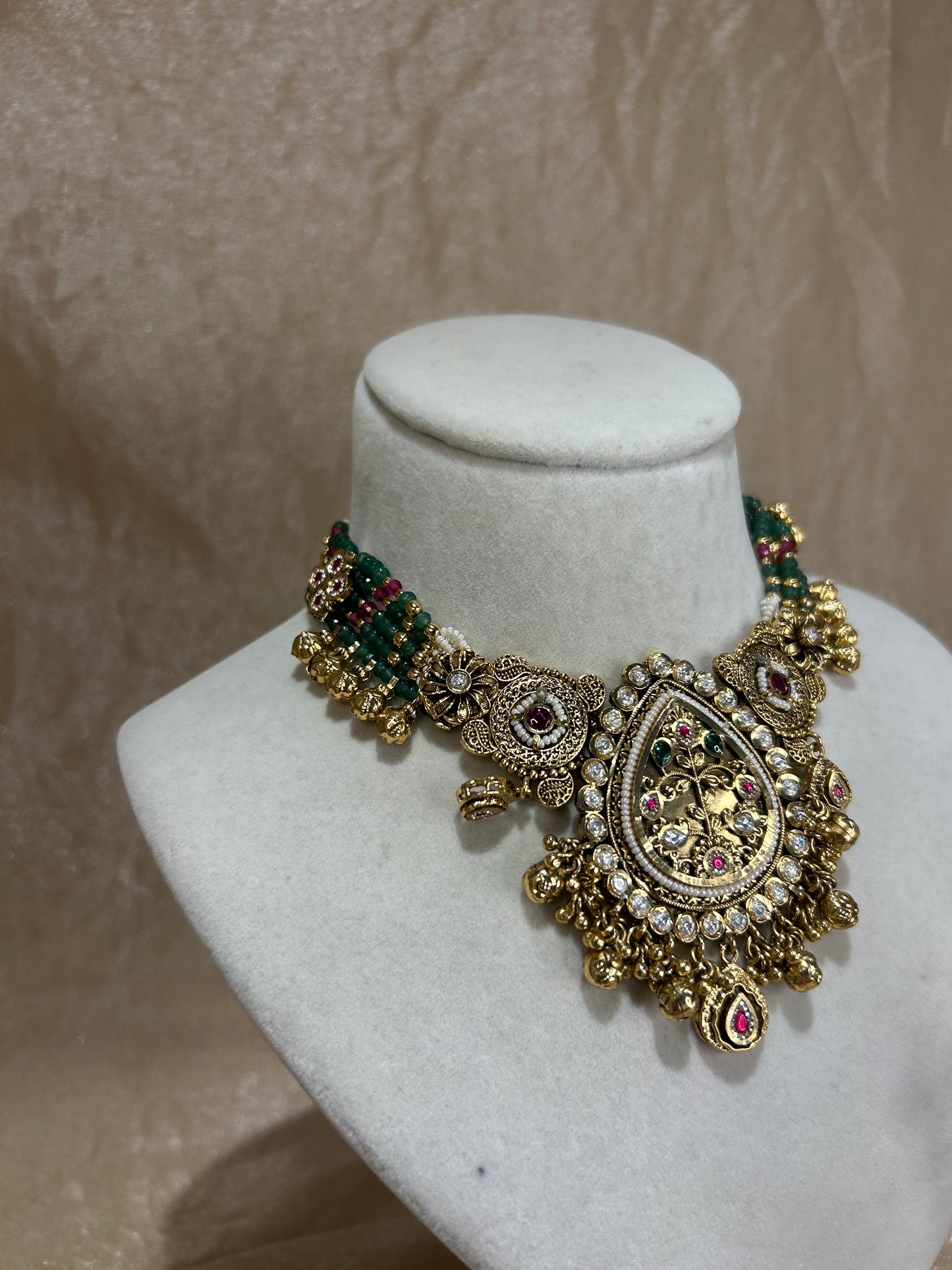 emerald green necklace set
