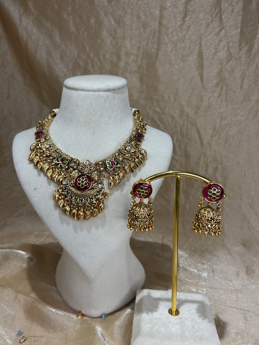 emerald green and maroon necklace set