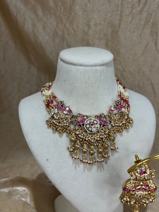 hot pink necklace set