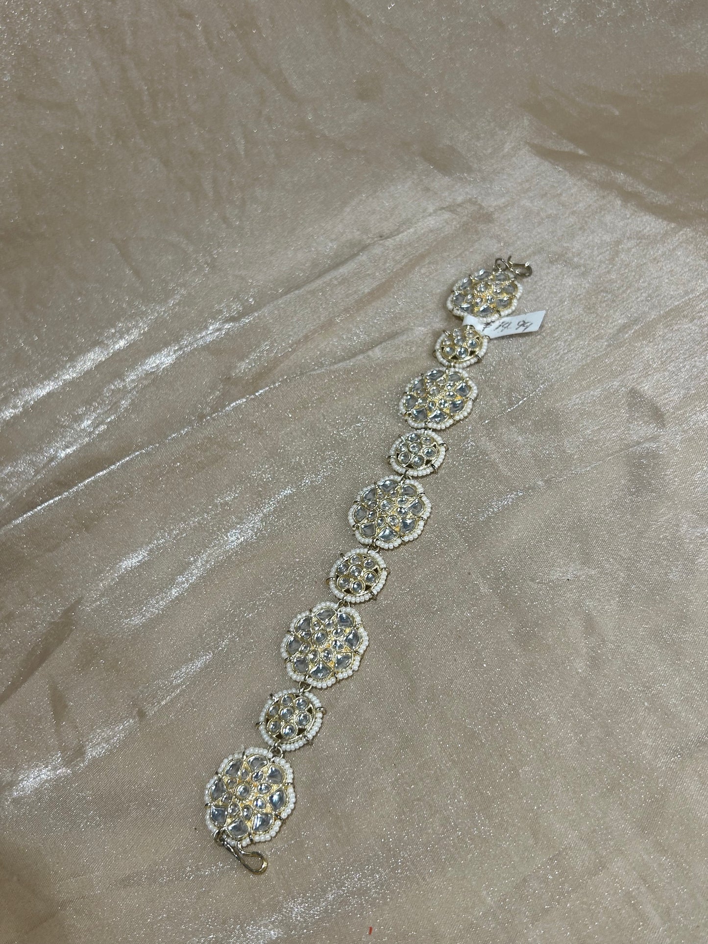 kundan flower matha patti