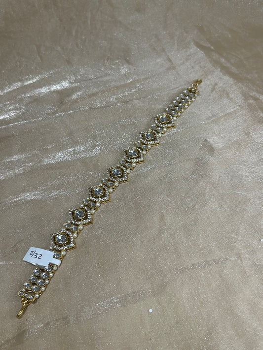 kundan matha patti