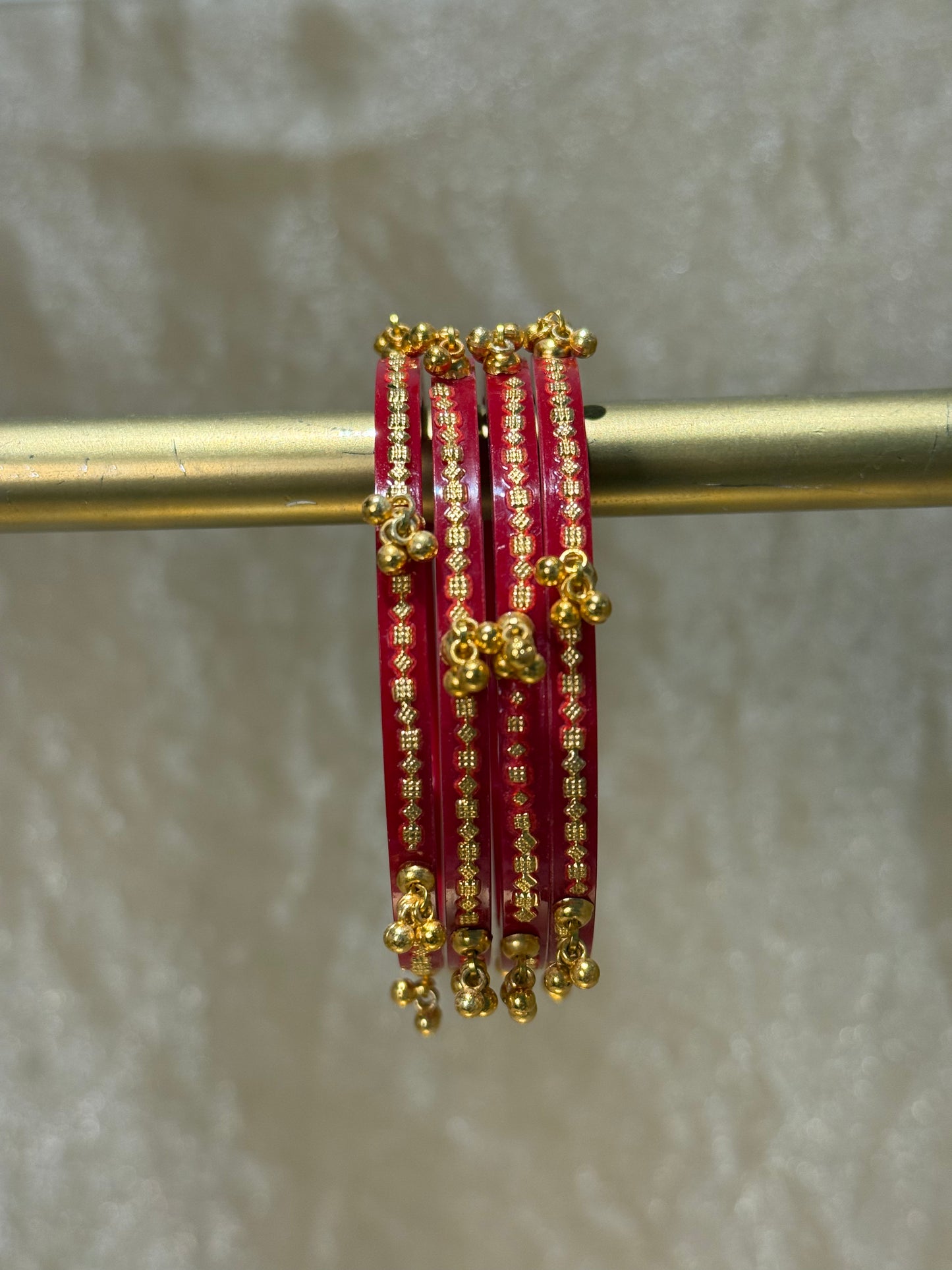 dainty red choora bangles