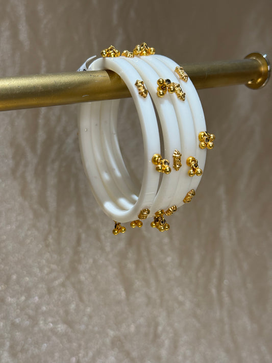 white choora bangles