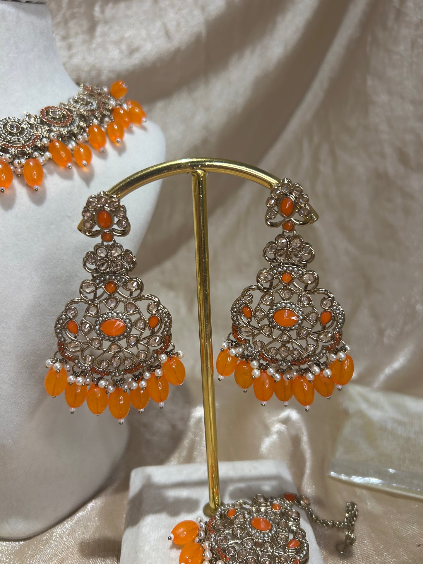 orange necklace set