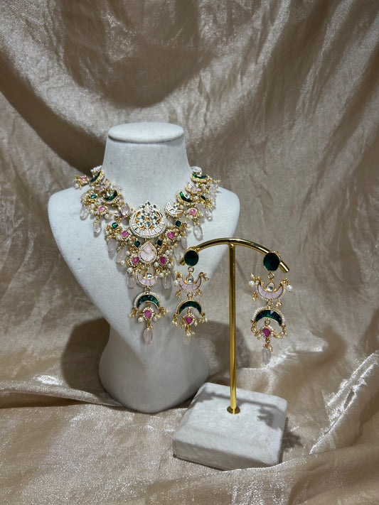 pink/green necklace set