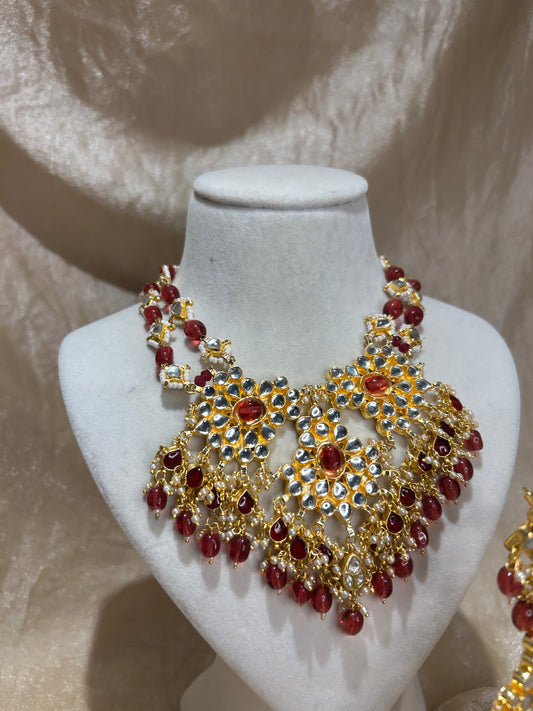 maroon necklace set