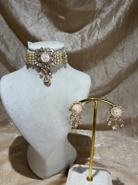 gold choker set
