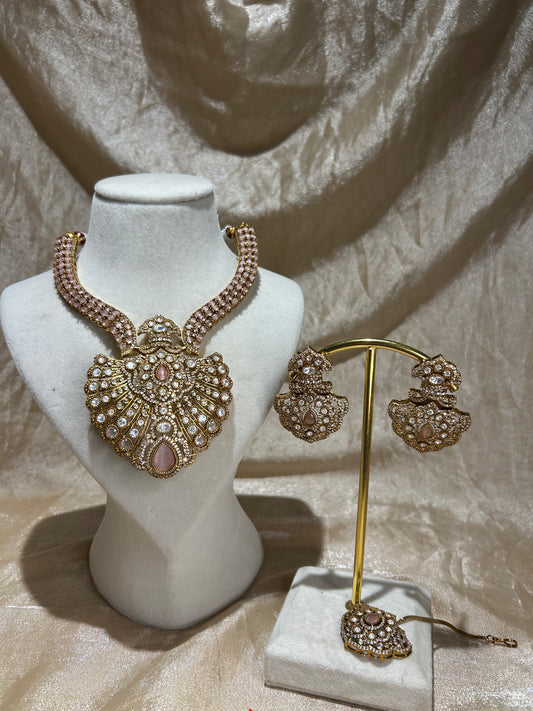baby pink necklace set