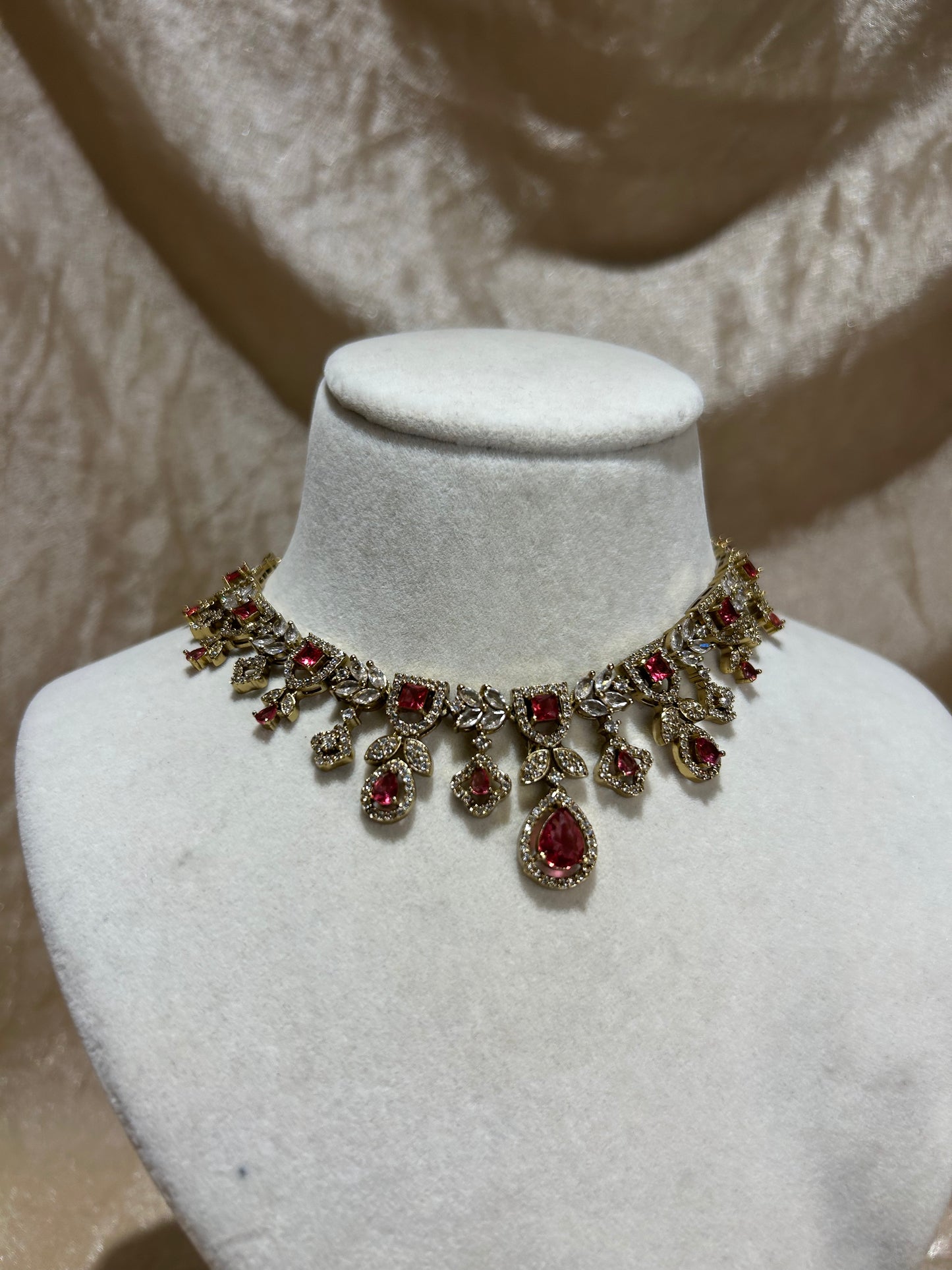 hot pink necklace set