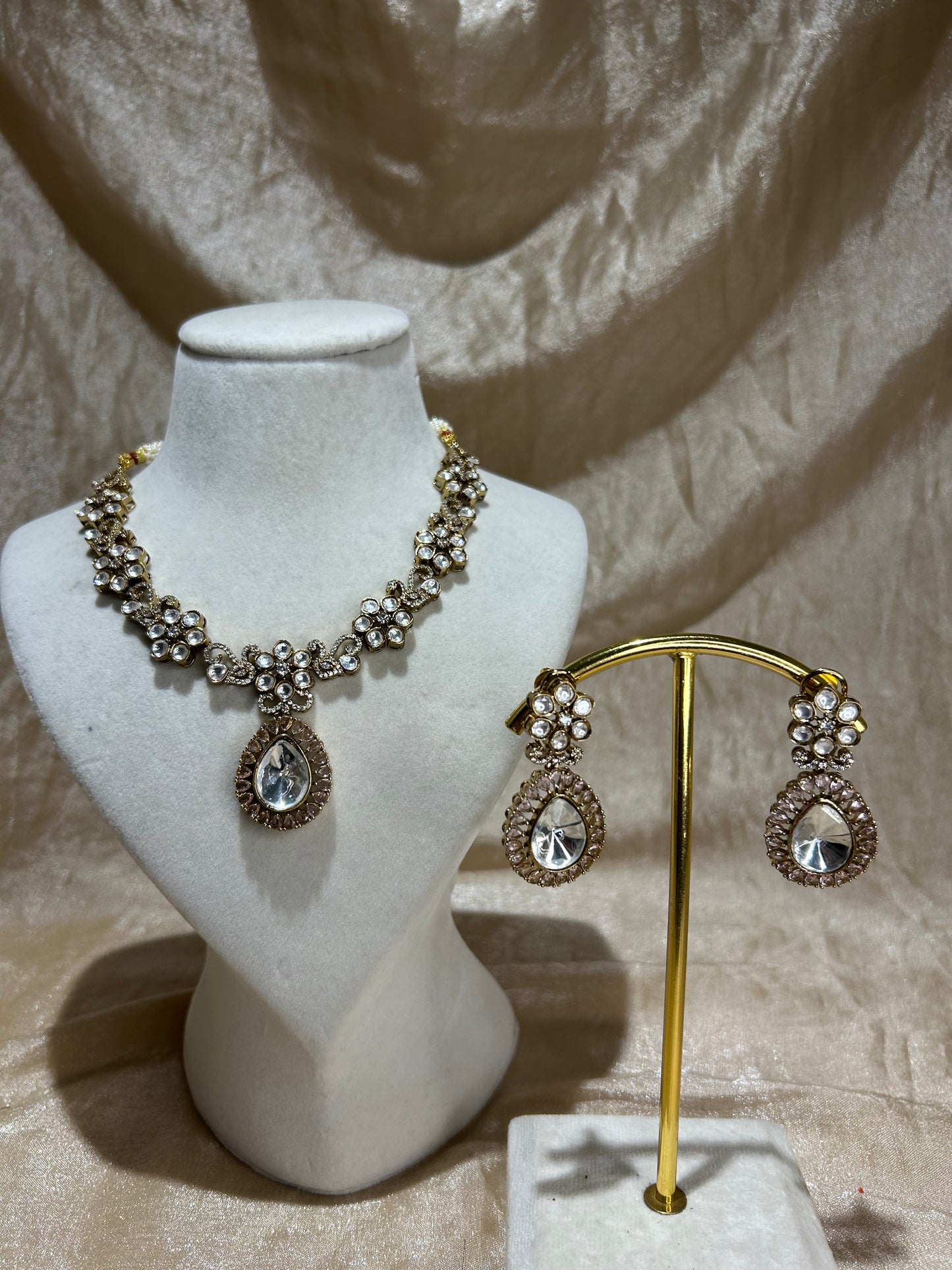 baby pink necklace set