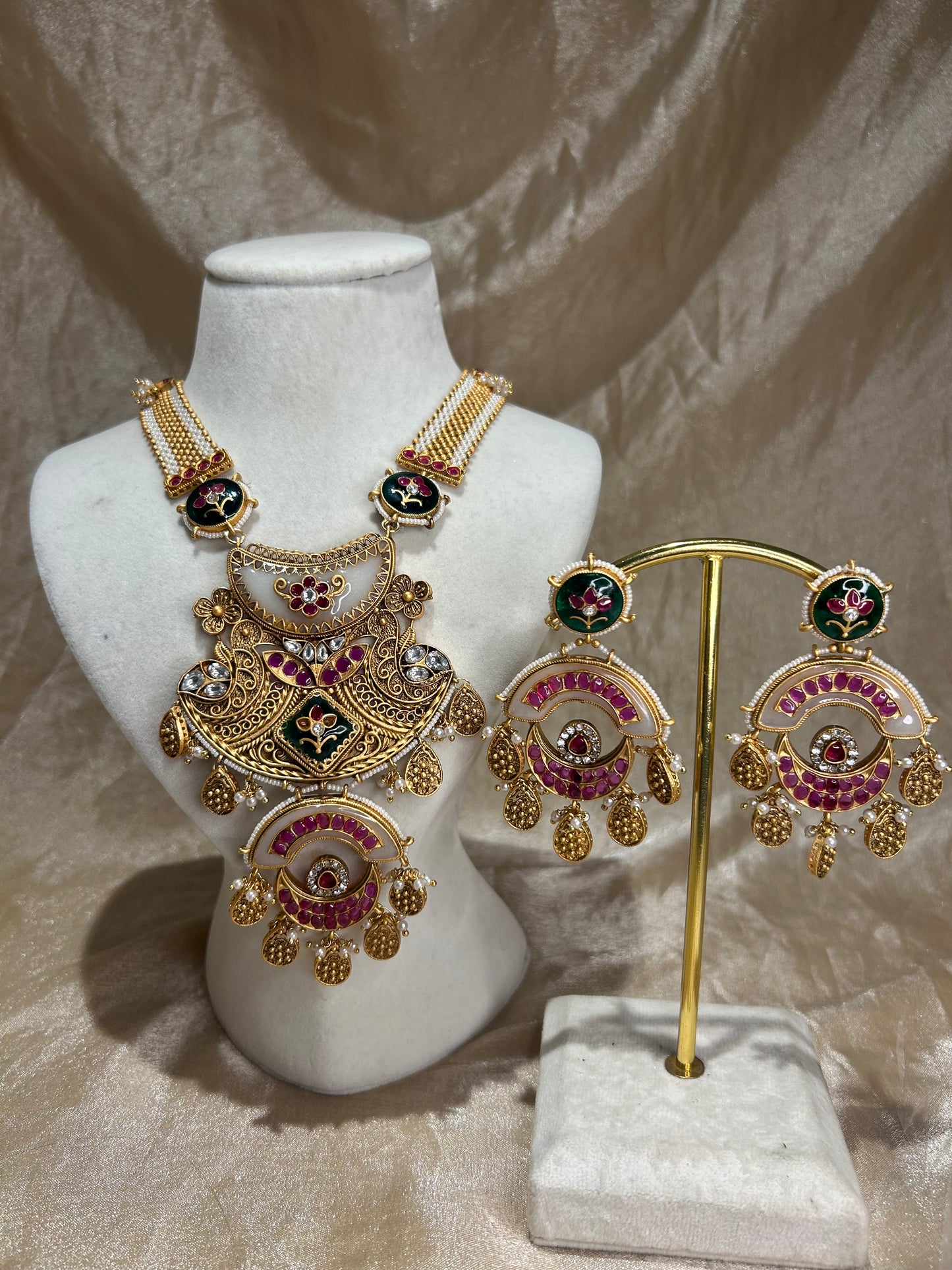 heritage multi colour necklace set
