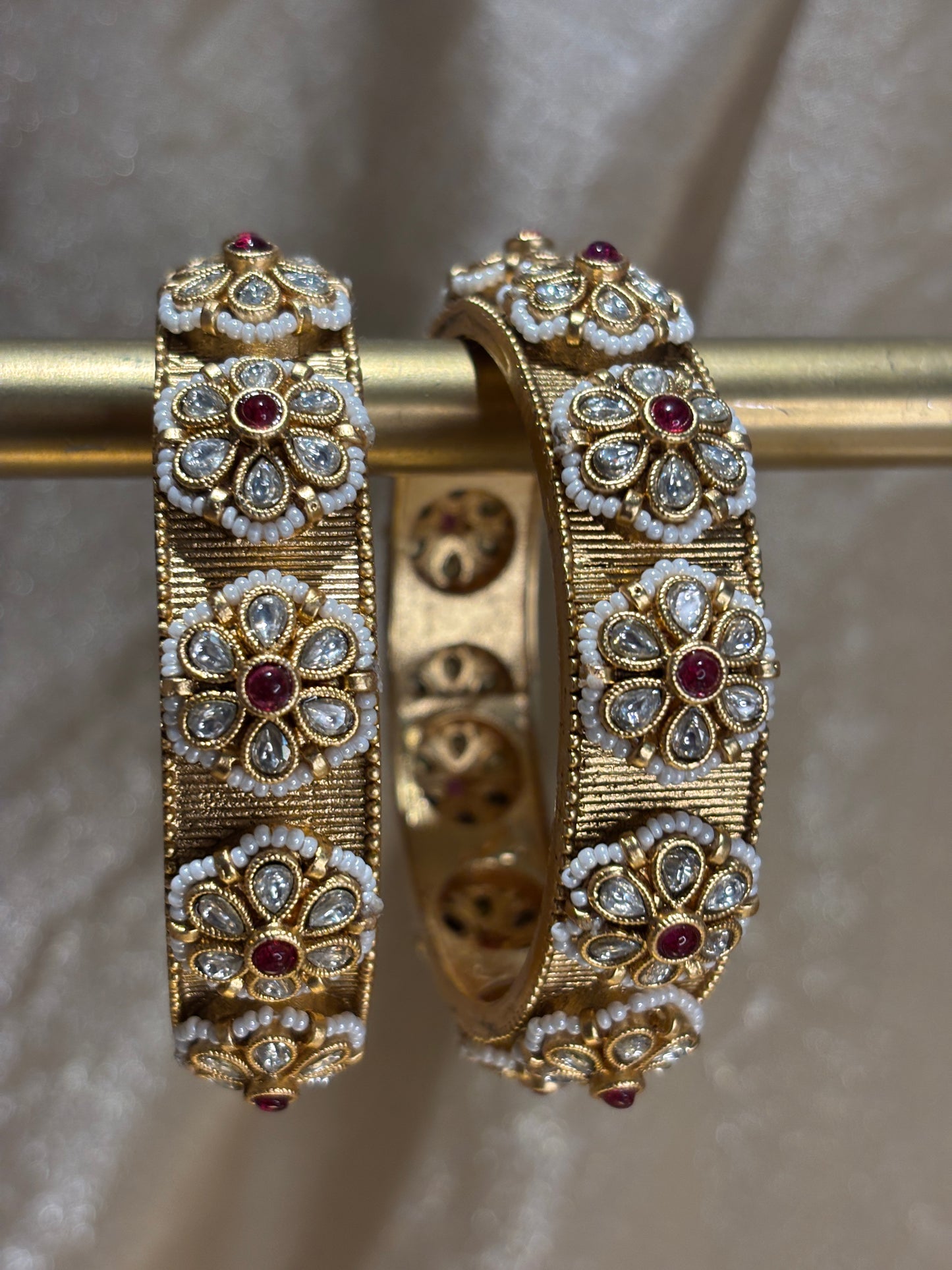 flower kundan Kare