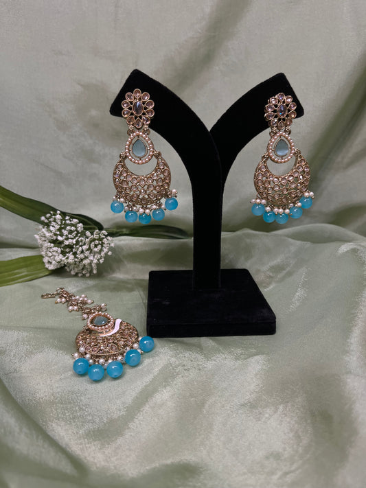 Frozi earring/tikka set
