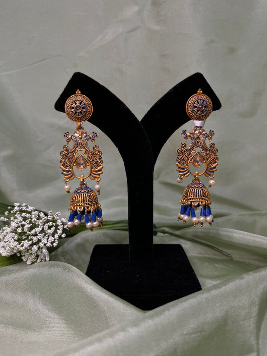 Morni earring in royal blue