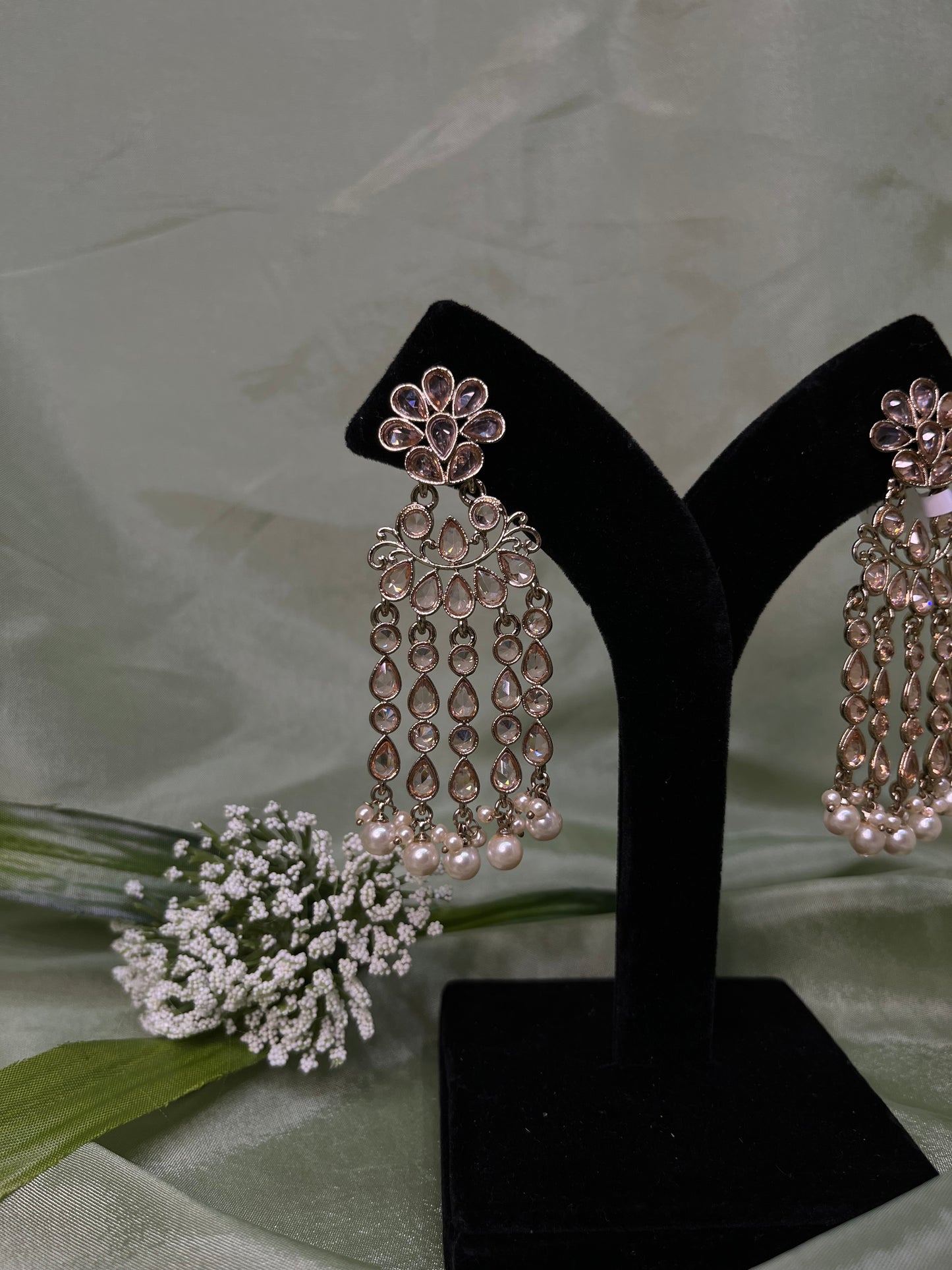 Gold dangling earrings