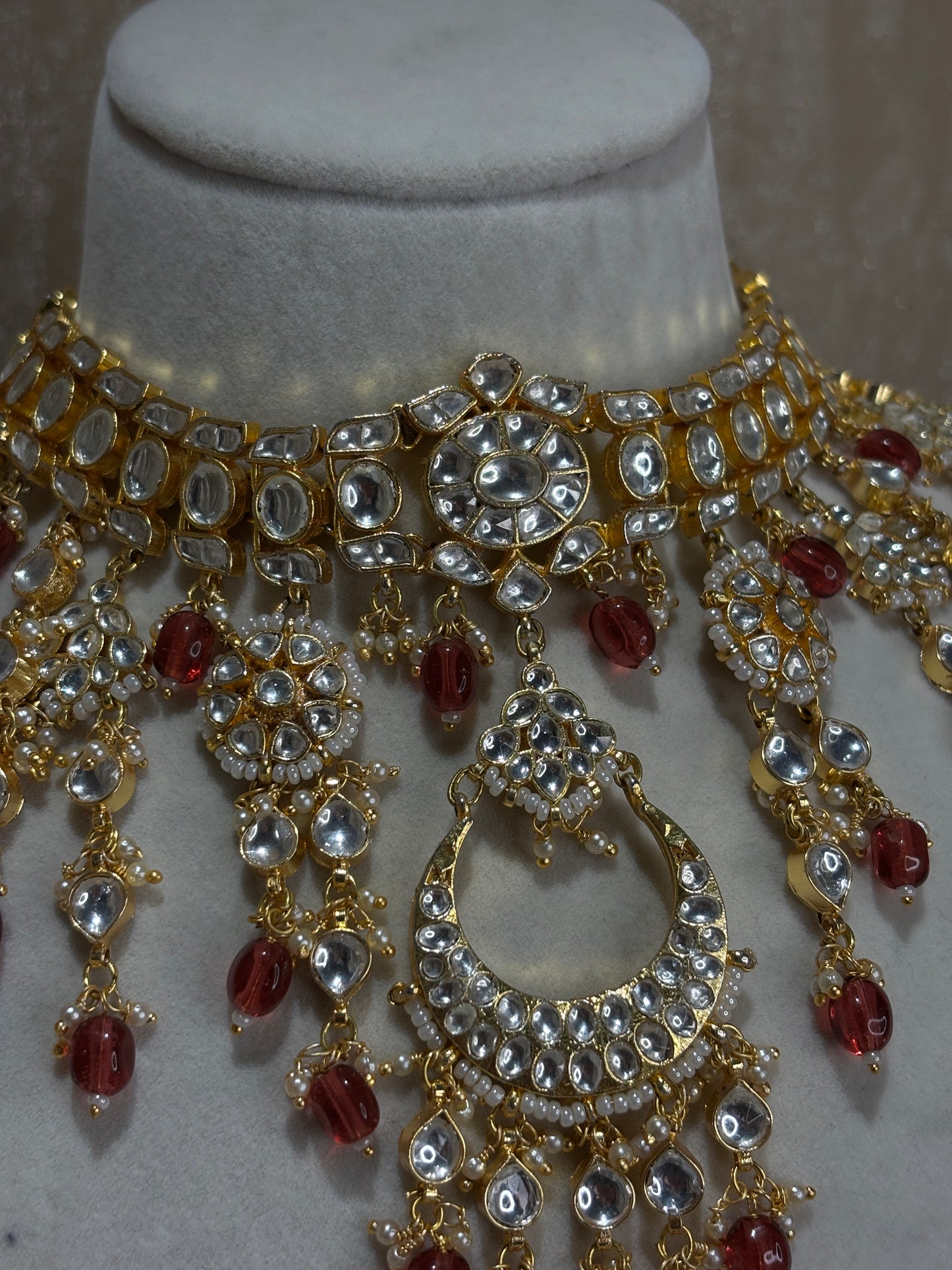 maroon choker set