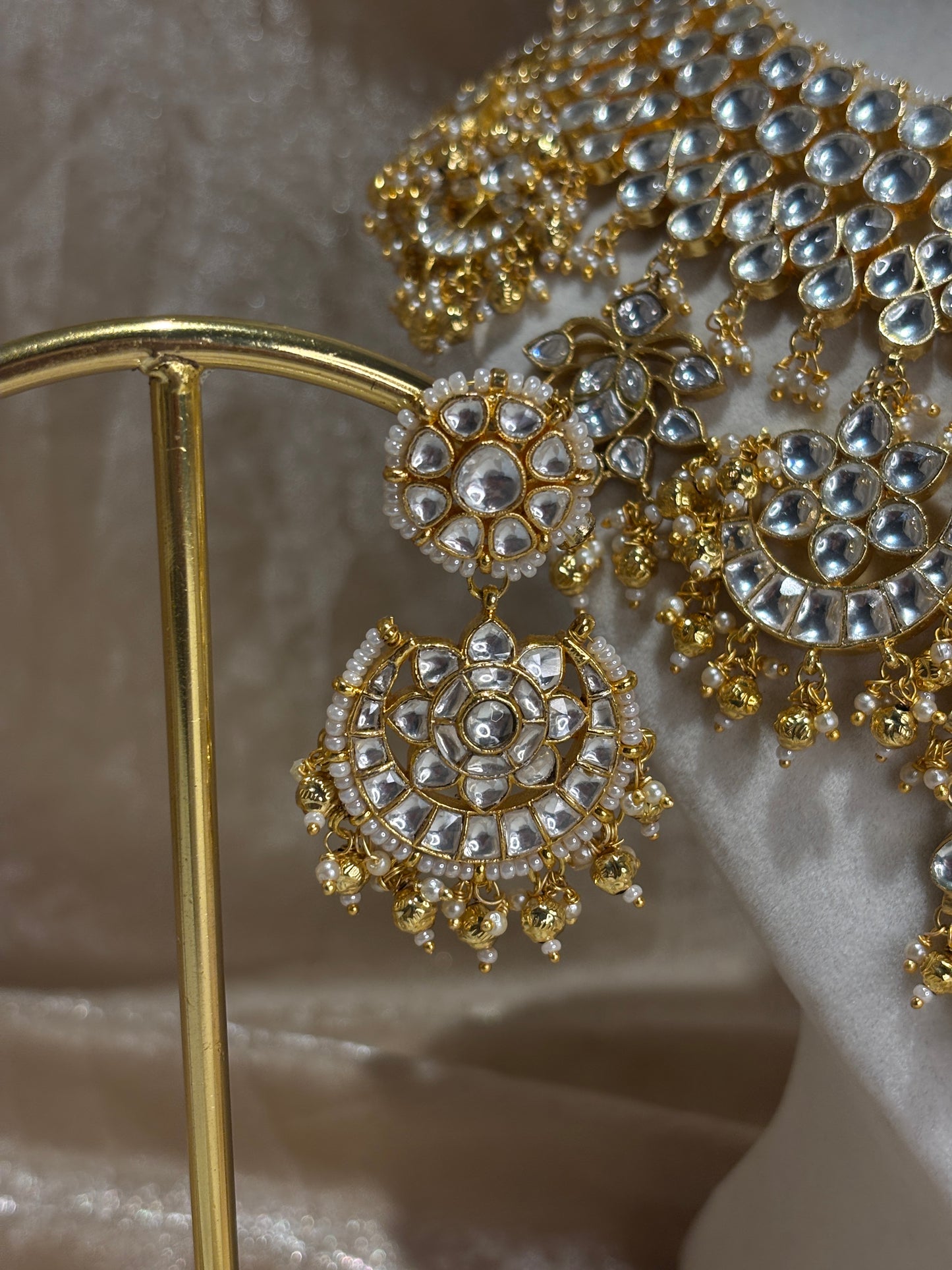 heavy gold necklace set
