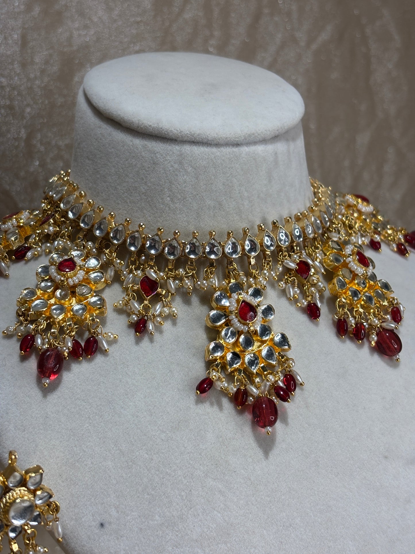 maroon necklace set